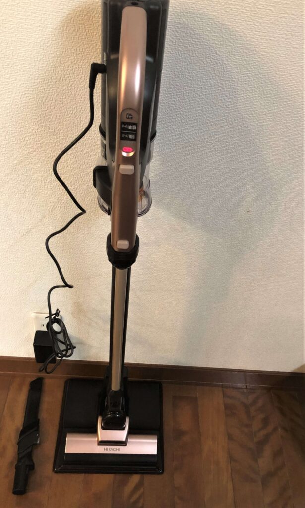 生活家電 掃除機 コードレス式掃除機「日立 ラクかるスティック PV-BL20G」・使ってみた 