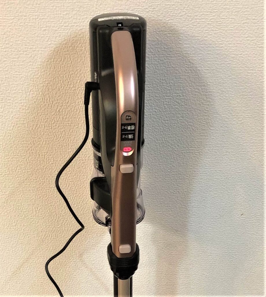 生活家電 掃除機 コードレス式掃除機「日立 ラクかるスティック PV-BL20G」・使ってみた 